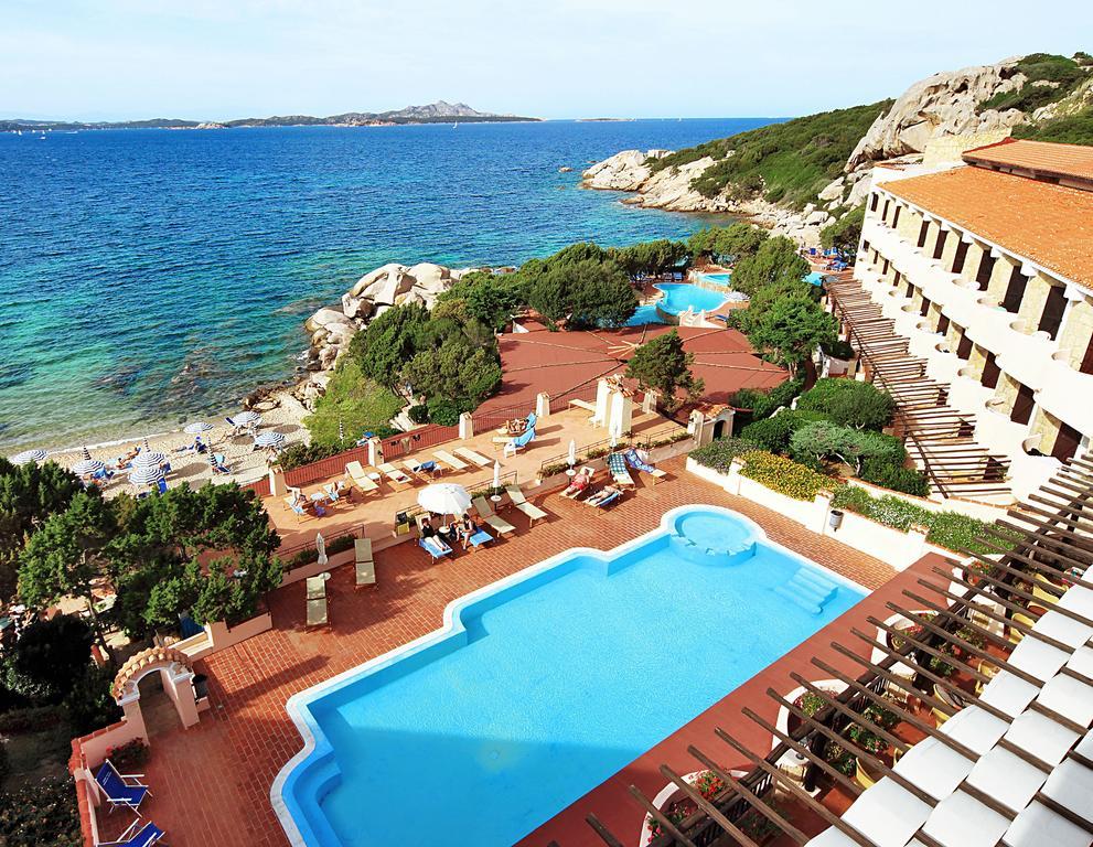 Grand Hotel Smeraldo Beach Baja Sardinia Buitenkant foto